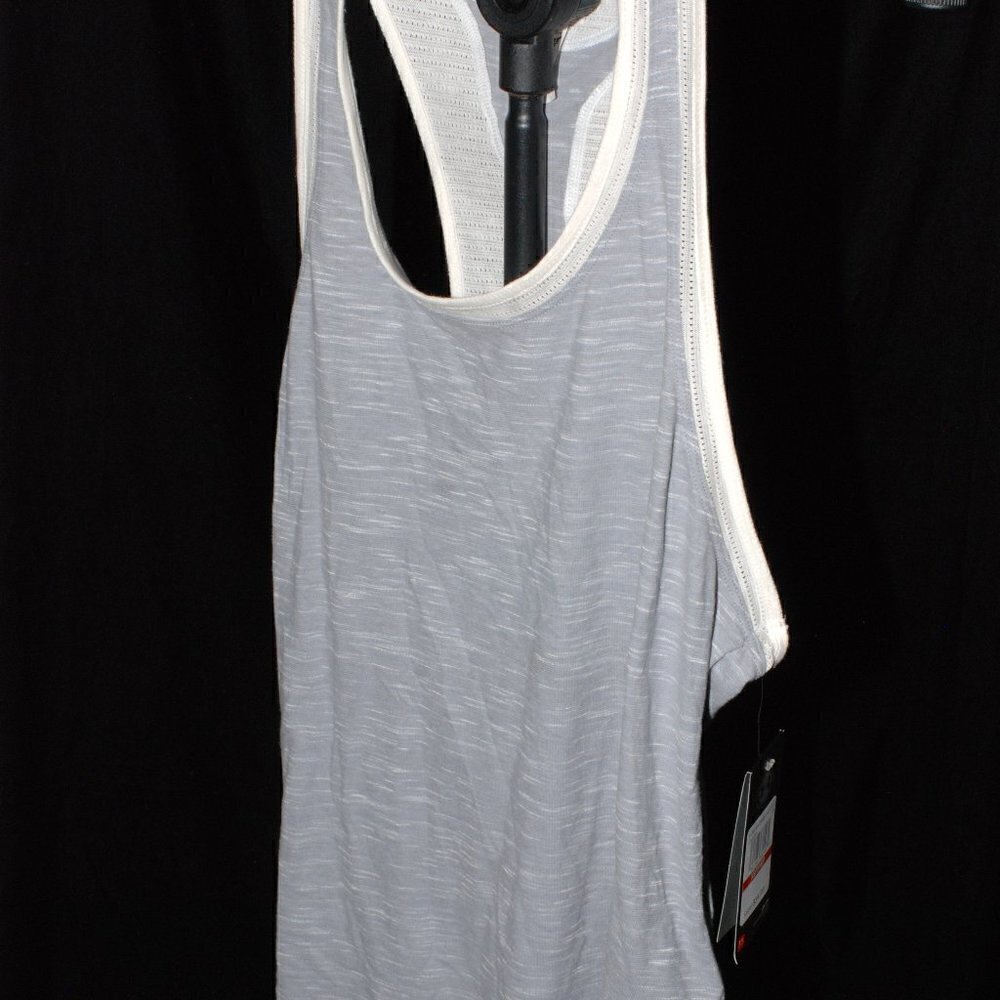 NWT Mesh Breathable Fitness tank top Heat Gear Exercise Shirt XS blue and white